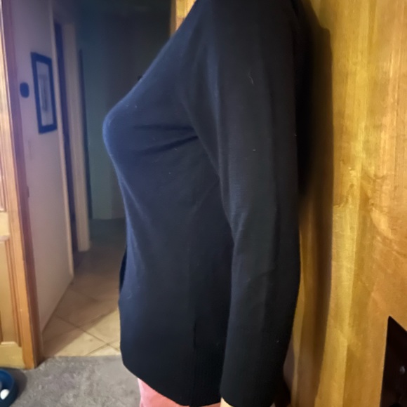 3/4 sleeve v neck black cardigan - Picture 4 of 9